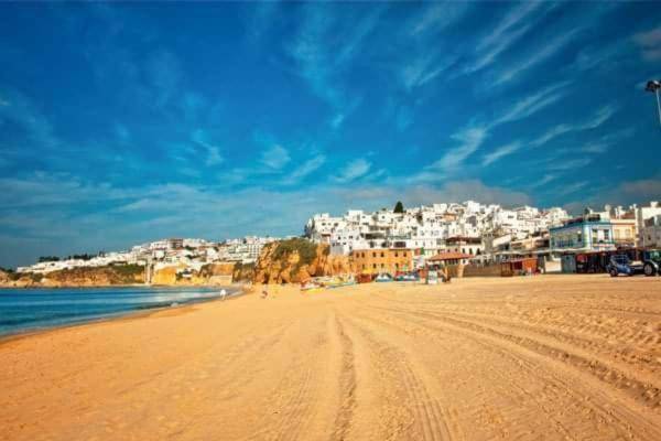 Apartment with terrace in Albufeira