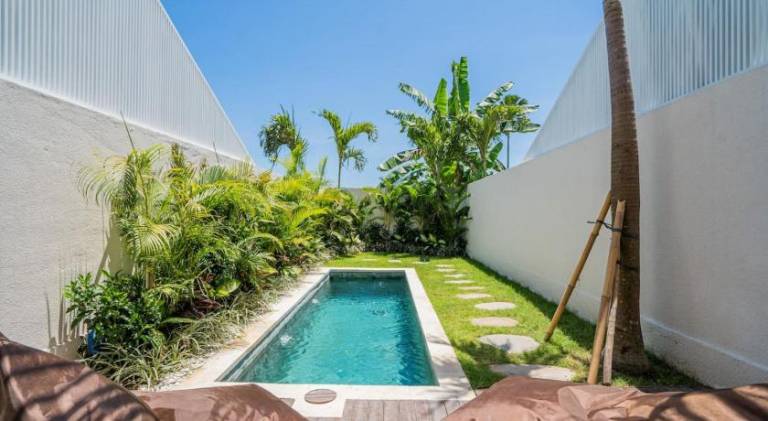 Nice vacation home with private pool, yard & patio | Perfect for remote work | Dogs allowed — photo 3