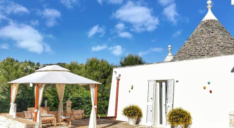 House with barbecue, private pool & garden in Franca