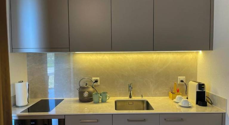 Lovely serviced apartment with yard & terrace | Dogs allowed — photo 3