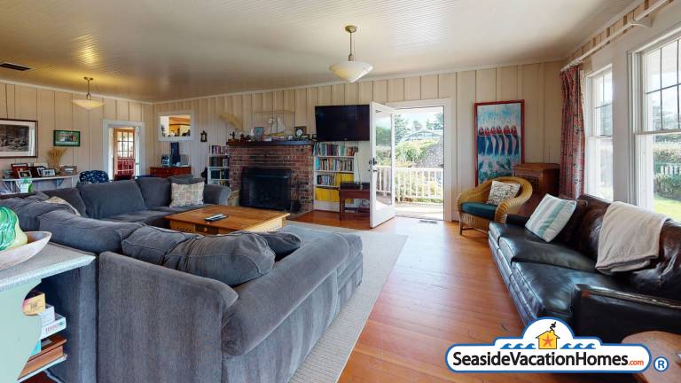 Vacation home with sauna, hot tub & garden | Beach view — photo 2