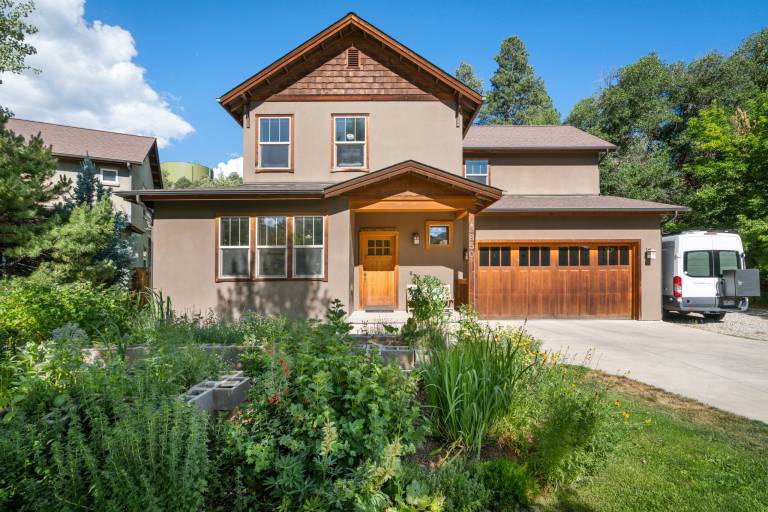 Downtown Location, Pet Friendly, Central A/C! in Durango, CO