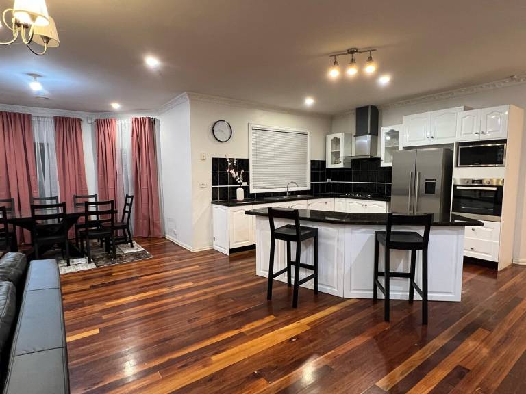 House Caroline Springs