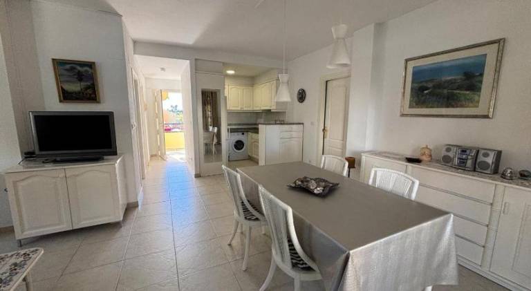 Rental apartment with terrace, garden & pool — photo 5