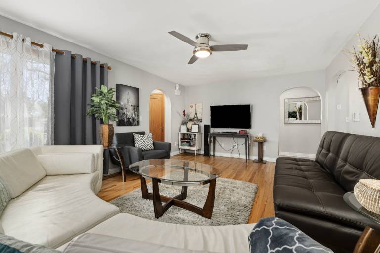 Spacious Family Home w/ Garage Game Room & Office! in Boise, ID