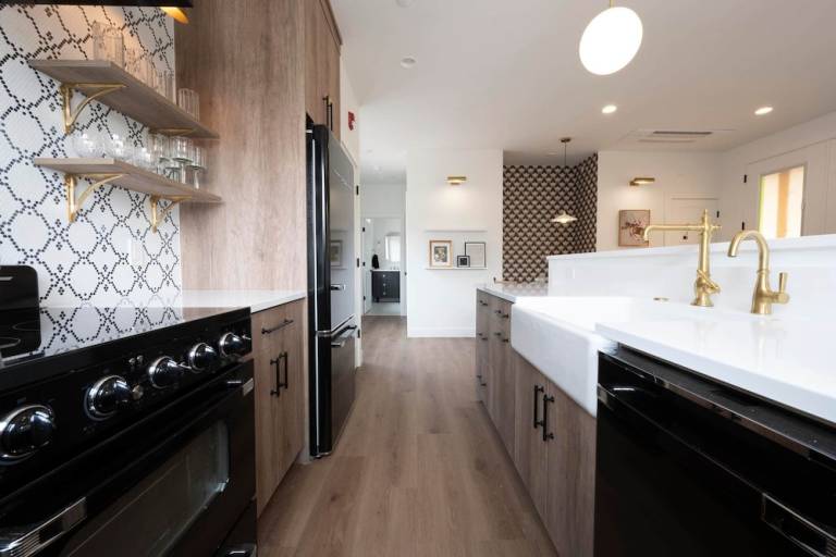 Apartment  Springdale