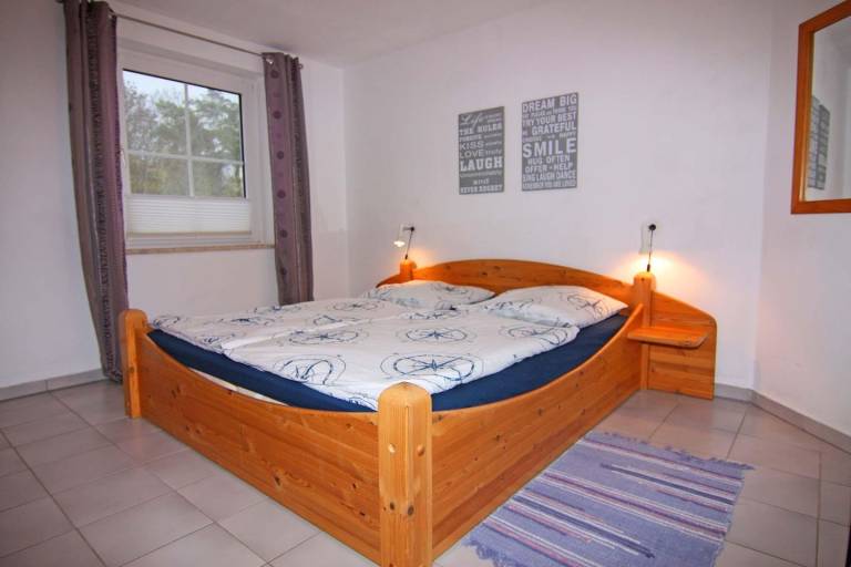 Großzügige Ferienwohnung über 2 Etagen mit Kaminofen, Balkon und Garten in Wenkendorf — photo 4