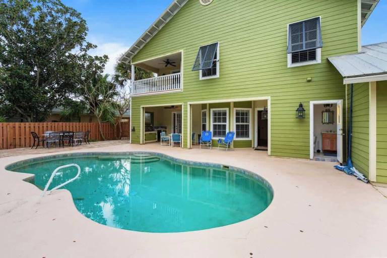 House  Indialantic