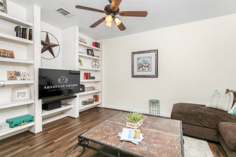 Children-friendly house with jacuzzi | Mountain view | Pets allowed — photo 2