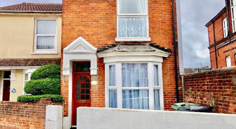 Vacation home with 4 rooms for 7 persons in Portsmouth