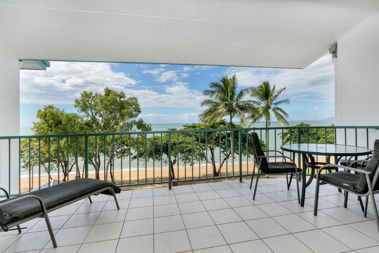 Serviced apartment Palm Cove