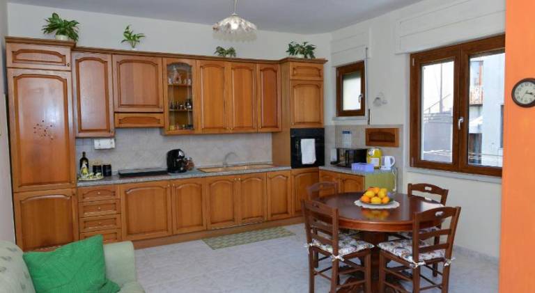 Apartment with 2 rooms for 4 persons — photo 4