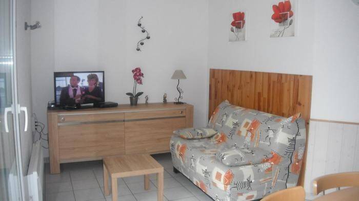 Rental apartment with garden & barbecue | Mountain view — photo 4