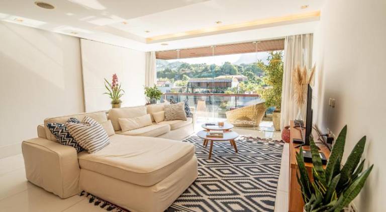Beautiful rental apartment with pool | Pet-friendly — photo 4