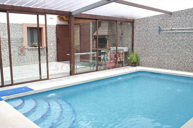 Family-oriented nice cottage with BBQ, terrace & pool | City view | Pet-friendly in Ávila