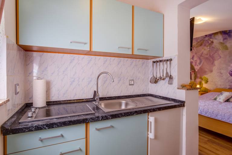 Studio flat with terrace Artatore, Lošinj (AS-7952-a) — photo 4