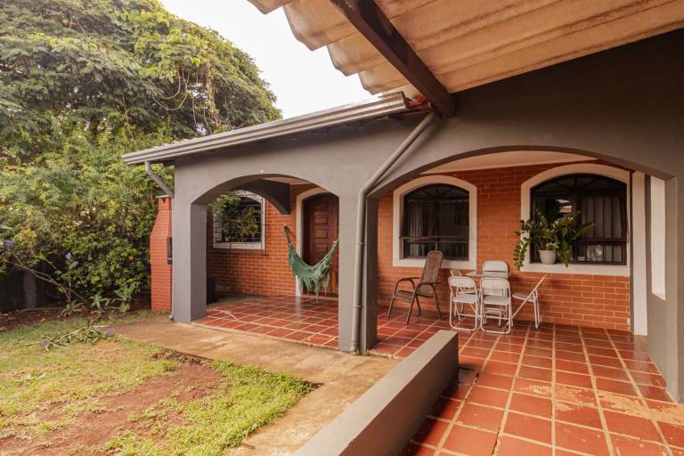 House with barbecue & garden | Garden view in Itu
