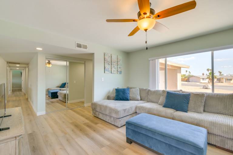 1 Mi to Town: Lake Havasu Home w/ Heated Pool — photo 5