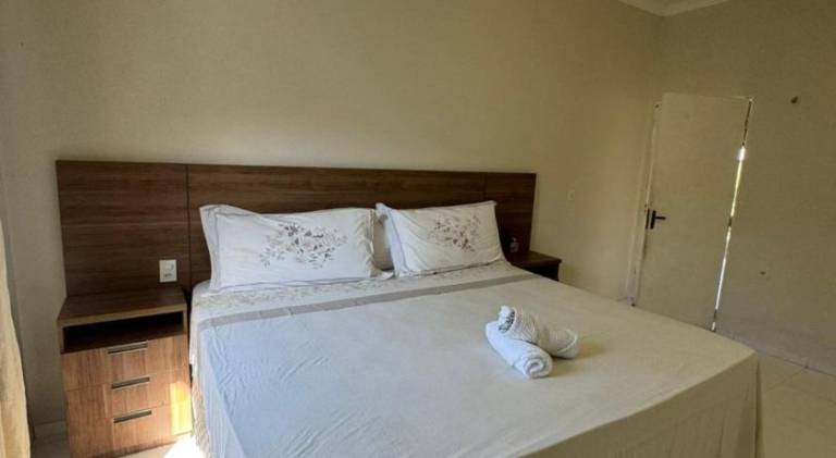 Wonderful serviced apartment with patio & pool | Pets allowed — photo 2