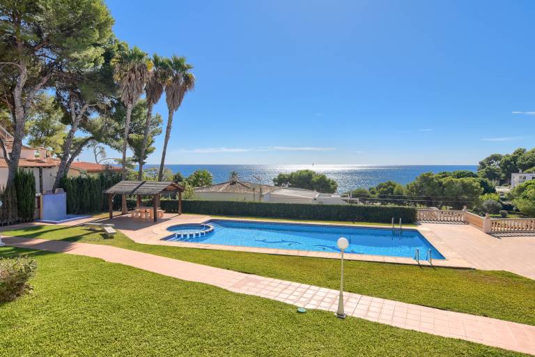 Child-friendly rental apartment with pool & garden | Next to the beach | Dogs allowed — photo 2