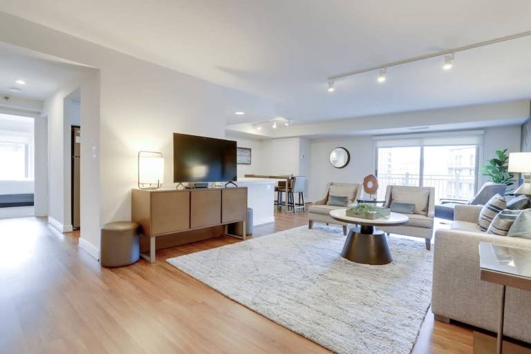 Apartment North Rosslyn