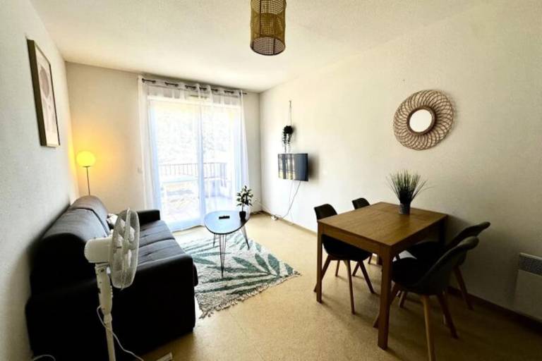Holiday apartment with 2 rooms for 5 persons — photo 5