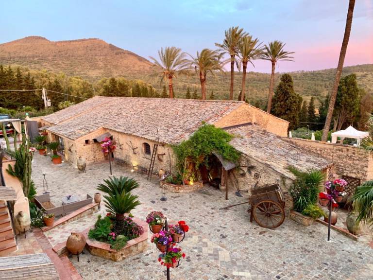 Vecchia Masseria - una vacanza tra profumi, colori e sapori: Junior suite — photo 4