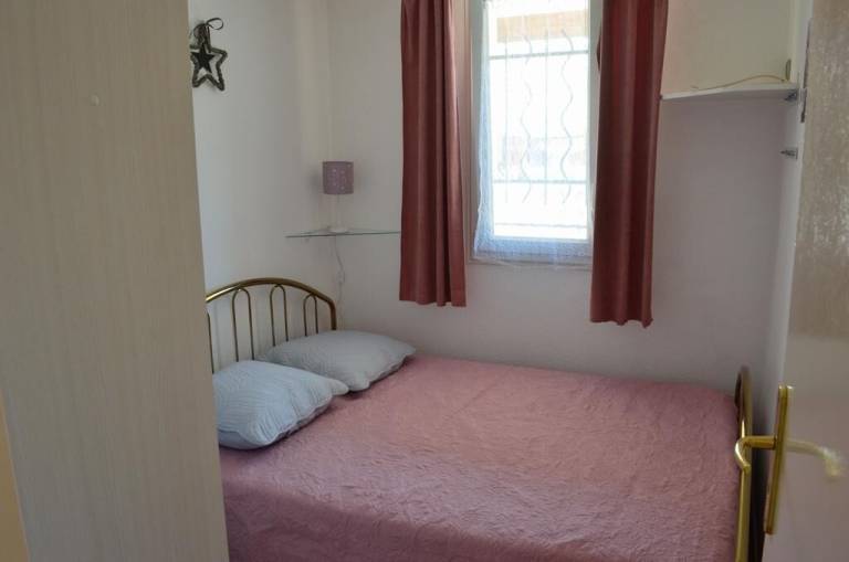 Family-oriented villa with BBQ & yard | Beach view | Close to the beach | Pet-friendly — photo 5