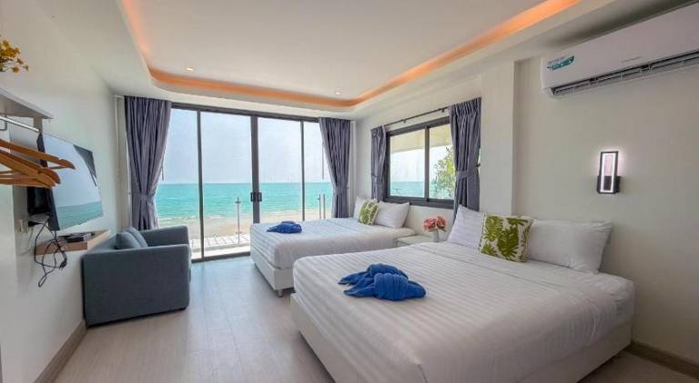 Pailay Beachfront Villa Cha-Am — photo 2