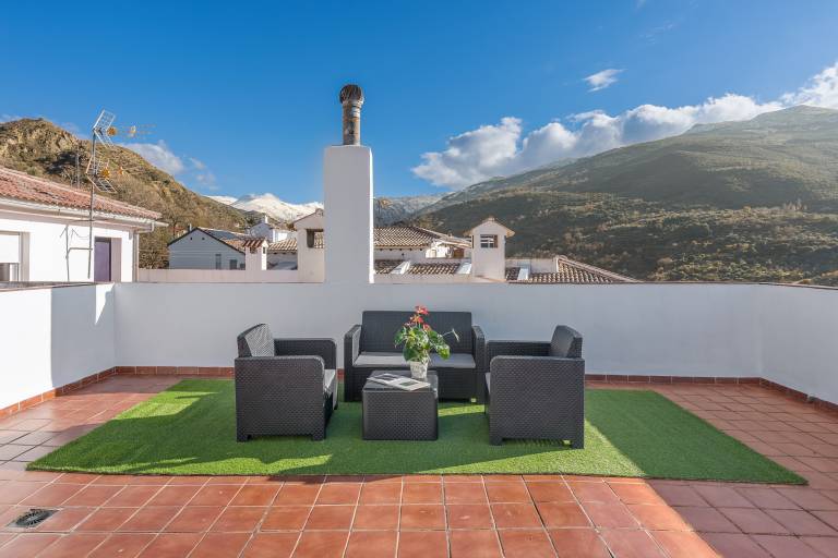 Romantic Nest with Sierra Nevada Views and Stunning Sunsets in Guejar Sierra