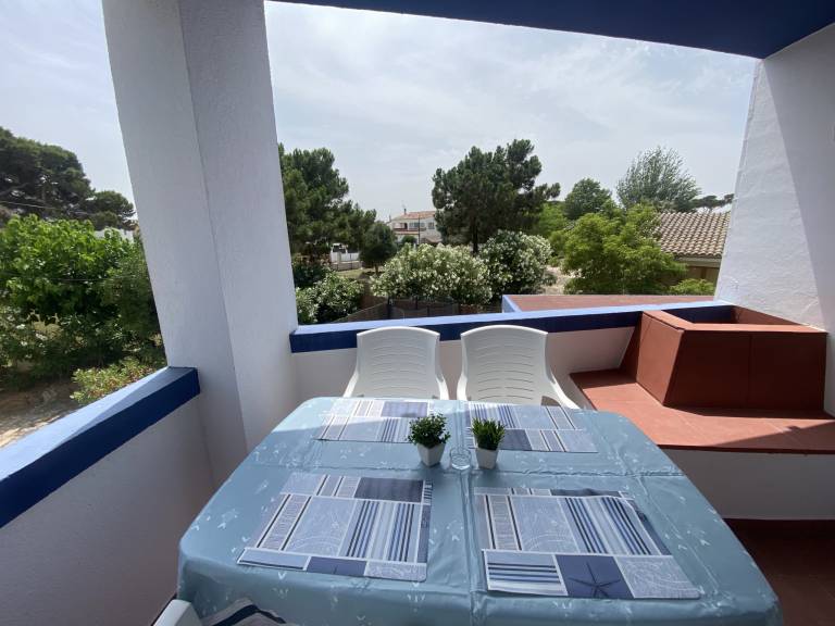 Apartment with garden, terrace & pool | Next to the beach | Pets allowed — photo 3