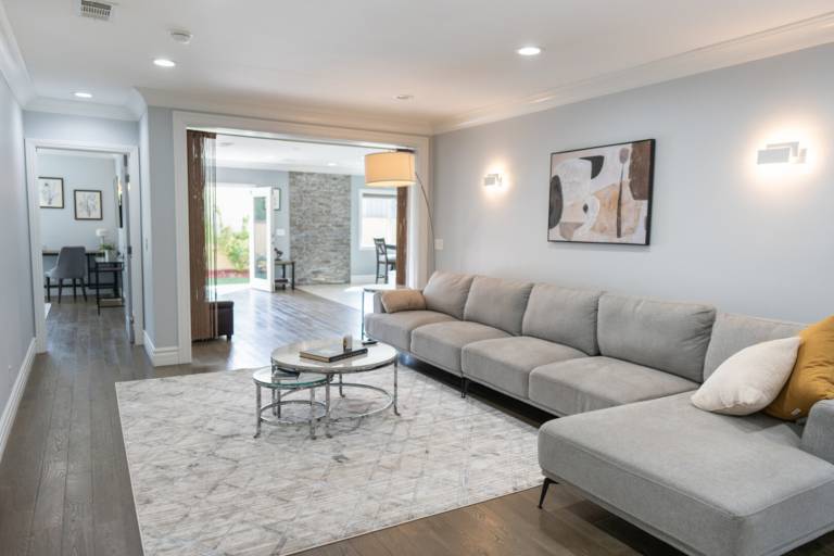 House with 4 rooms for 10 persons in Torrance, CA