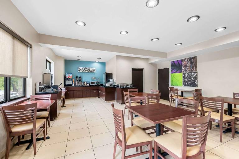 Sleep Inn & Suites Kingsport TriCities Airport — photo 4