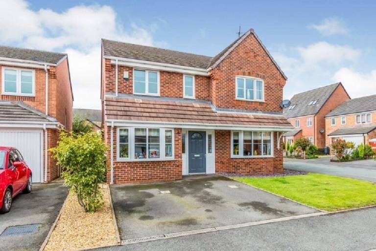 House Newcastle-under-Lyme