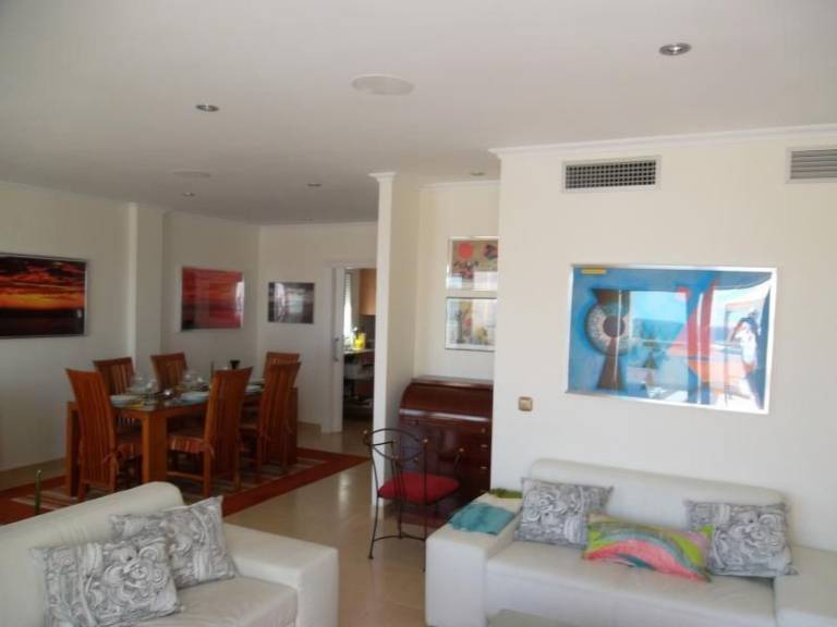 Rental apartment with pool, terrace & barbecue — photo 5