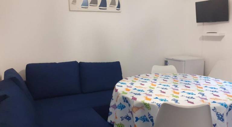 Apartment with 1 room for 4 persons — photo 4