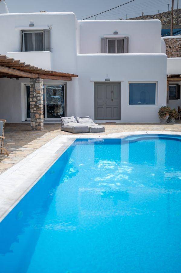 Child-friendly beautiful villa with barbecue & pool | Pets allowed — photo 5