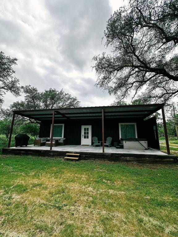 House  Brownwood