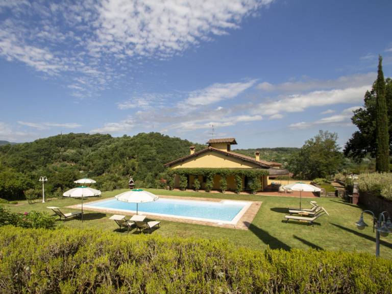 Children-friendly wonderful holiday apartment with pool, garden & BBQ | Pets allowed — photo 3