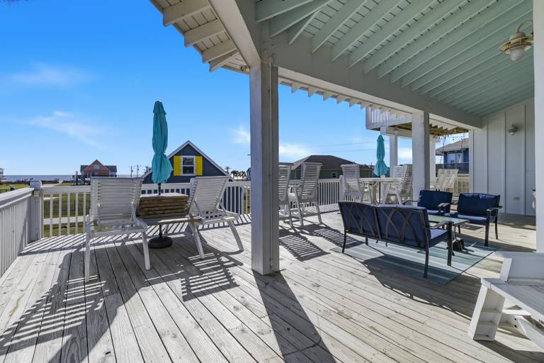 House with yard, pool & grill | Beach view — photo 4