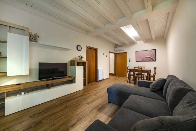 Holiday apartment with yard | Near Juliet — photo 4