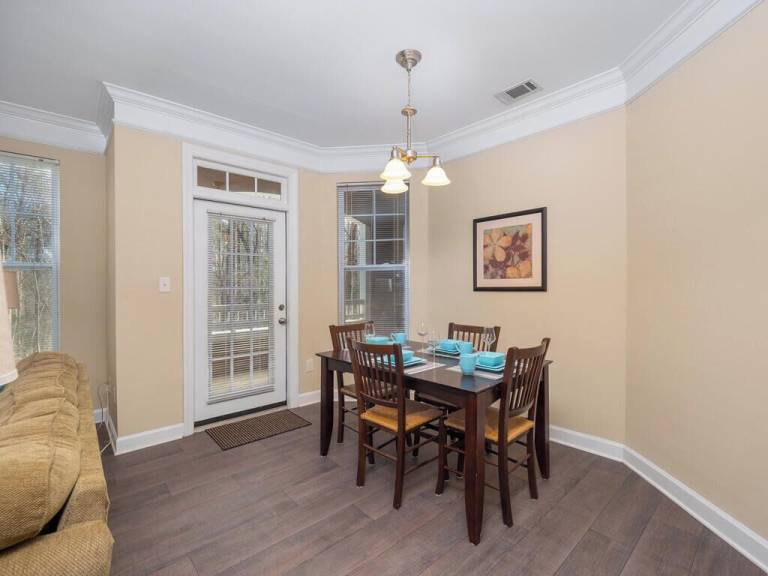 Apartment  Hemlock Ridge