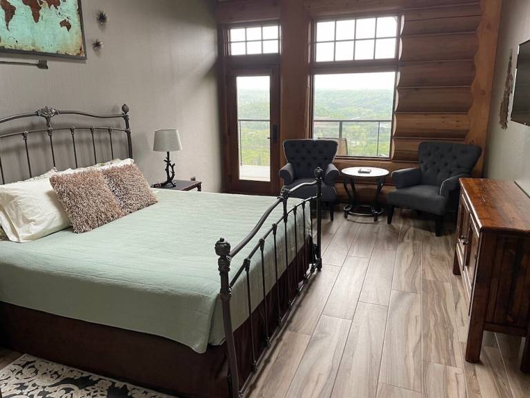 Cabin Jay Cooke State Park