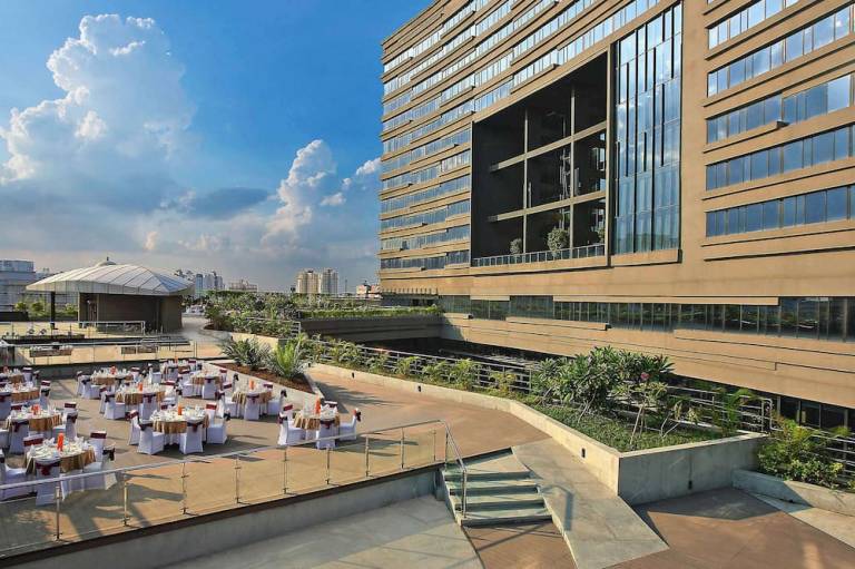 Novotel Kolkata Hotel & Residences Hotel