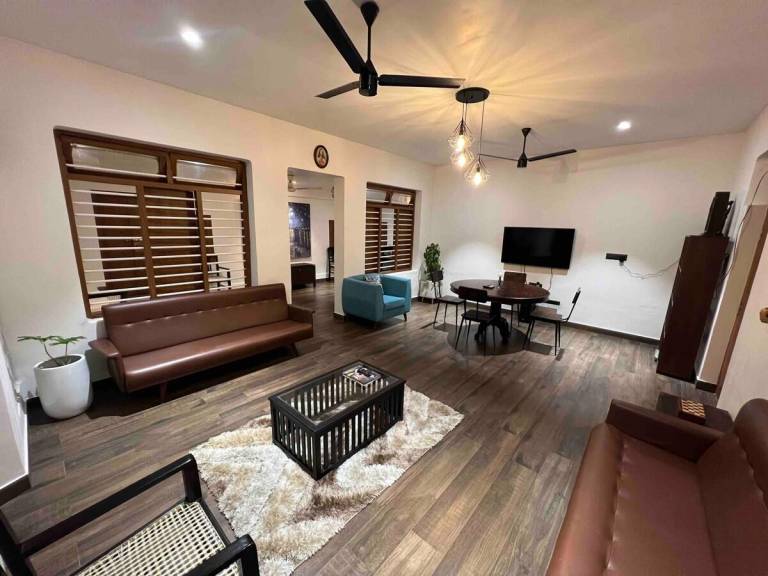 800 m&sup2; Ferienhaus