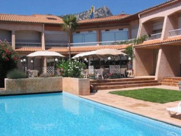 Val'Hotel in La Valette-du-Var