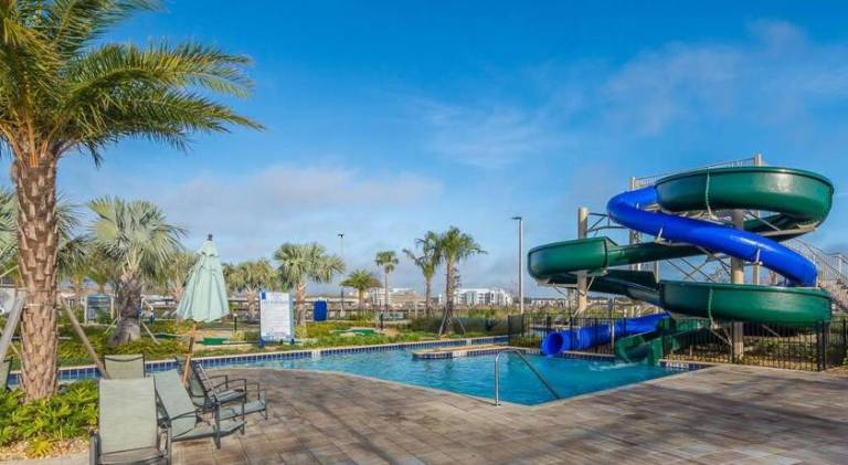 Charming villa with hot tub & pool | Pet-friendly — photo 3