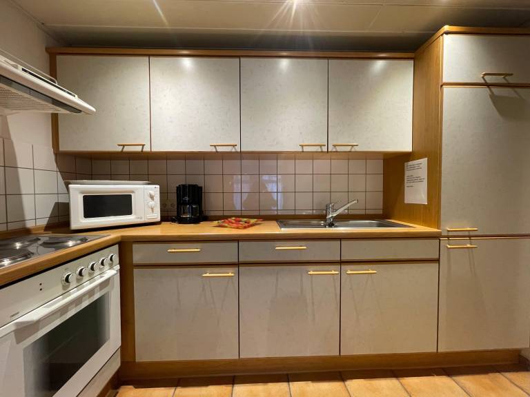 Holiday apartment with barbeque, garden & patio — photo 4