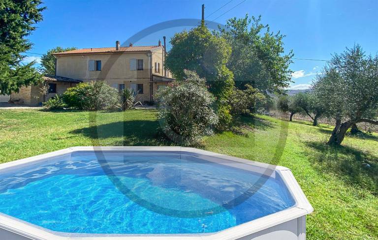Ferienhaus mit Hund inMombaroccio, Italienische Adriaküste  f&uuml;r max. 9 Personen