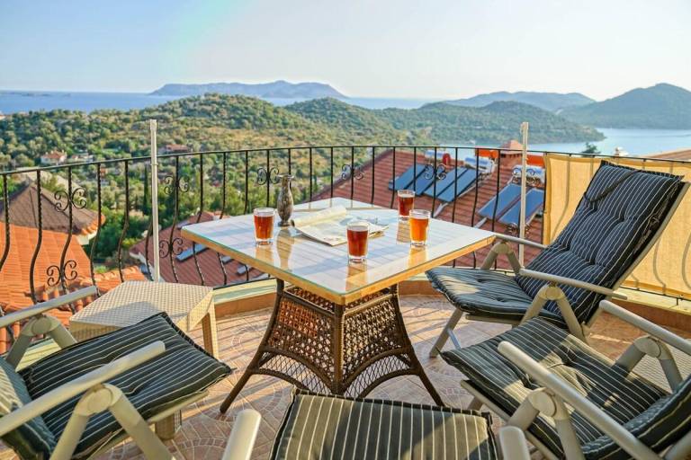 House Kaş